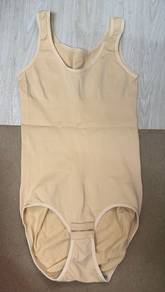 girdle sarung