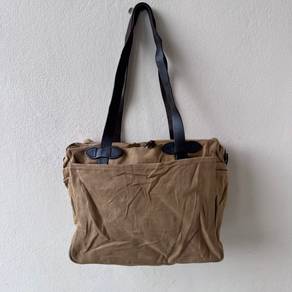 Filson Rugged Twill Zippered Tote