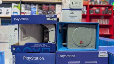 PlayStation Merchandise : GamerLife 
