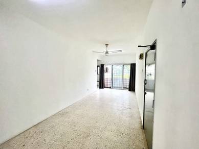 Apartment For Sale in Sri Melor Apartment