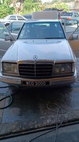 Mercedes Benz 230E in Seremban, NSN