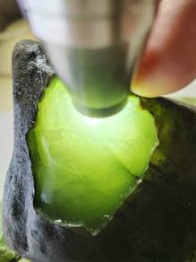 Glassy Light Green Burma Jadeite Jade Rough Stone