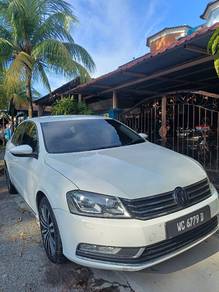 Volkswagen Passat TSI (CKD) in Batu Berendam, MLK