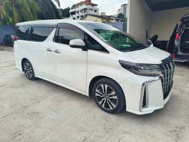 Toyota Alphard SC in Old Klang Road, KUL
