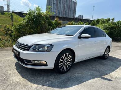Volkswagen Passat TSI (CKD) in Salak Selatan, KUL