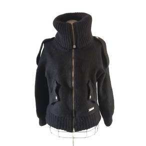 Retro Burberry Wool Winter Jacket In Black