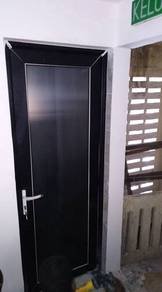55) Pintu Bilik Aluminium dan Kace