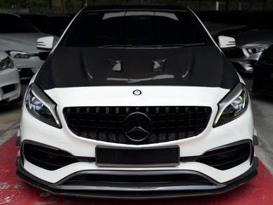 Mercedes Benz A250 250 SPORTS (CBU) in Desa Petaling, KUL