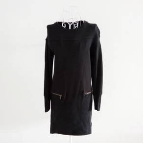Uniqlo Black Dress