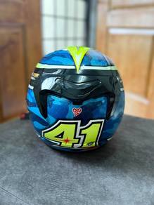 Helmet untk di lepaskan