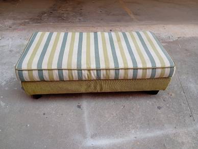 Sofa seat