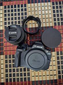 Canon EOS R50