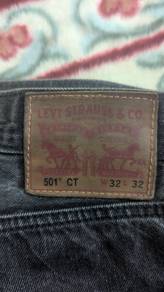 Levis 501 CT Size 32