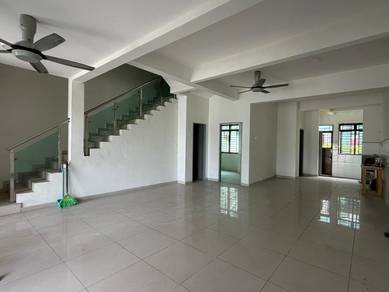 2.5-storey Terraced House For Sale in Ayer Keroh,MLK
