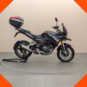 Benelli TRK 251 SE