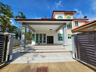 Semi-Detached House For Sale in Alai,MLK