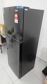 Peti Ais Haier 2 Pintu