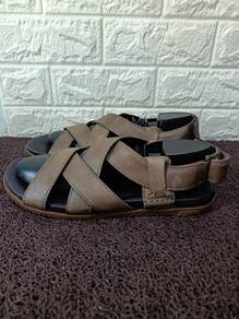 Uk8 Clarks Plus Sandals
