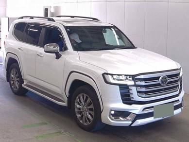 Toyota Land Cruiser AX in Bangi, SGR