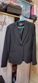 Blazer Hitam Women