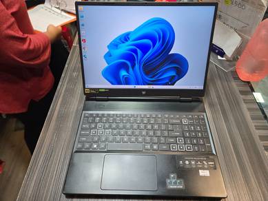 Predator Helios Neo 16 i7 13th Gen 16GB Ram 1TB