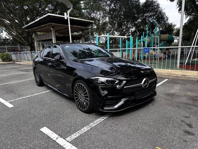 Mercedes Benz C300 300 AMG LINE in Sungai Penchala, KUL