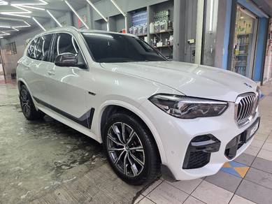 BMW X5 xDRIVE45e M SPORT in Shah Alam, SGR