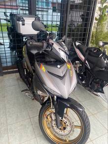 Yamaha Y15ZR