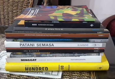 Combo @ 14 ARTS BOOKS - Collectible Items
