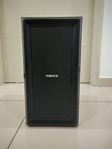 selling my soundbar with sub woofer 