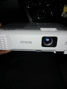 Epson EB-E01 Projector Original HDMI 3300 Lumens –