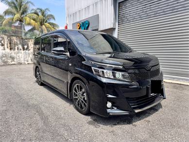 Toyota Voxy ZS KIRAMEKI II in Taman Tun Dr Ismail, KUL