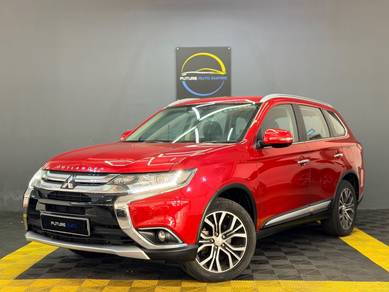 Mitsubishi Outlander 2.0 AWD in Cheras, KUL