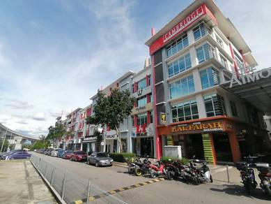 Shop lot For Rent in Seri Kembangan,SGR
