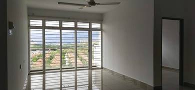 Condominium For Rent in Dwiputra Residences