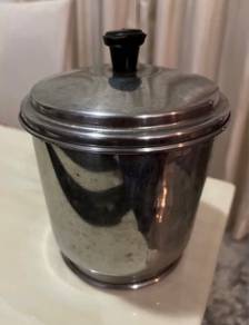 Stainless steel Container with Covering Lid