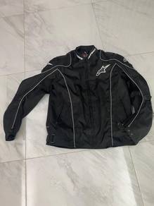 Riding Jacket Hitam