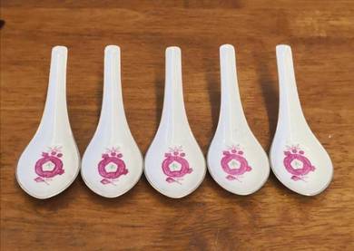 Vintage oriental ceramic spoon 5