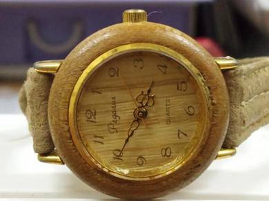 Original pegasus lady wooden watch