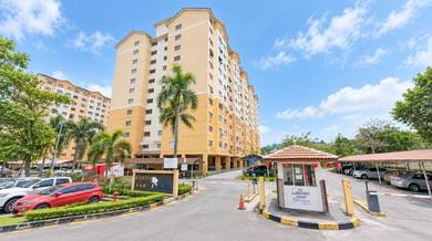 Apartment For Sale in Kantan Court