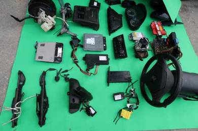 Bmw e90 320i spare parts