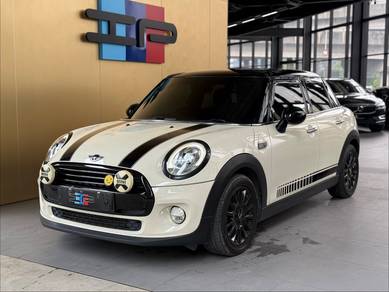 Mini Cooper in Salak Selatan, KUL