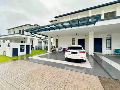 Semi-Detached House For Sale in Puncak Alam,SGR