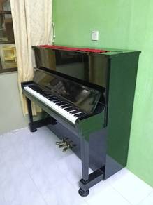 Kawai K20 Upright Piano