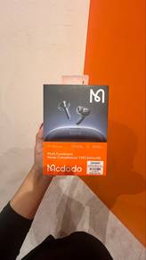 Mcdodo earbuds wireless in black color