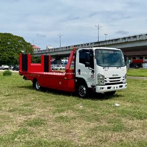 Lori Isuzu Baru NPR155 Half Drop Car Carrier 18ft