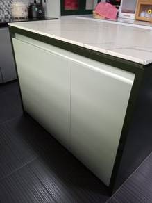 island kitchen