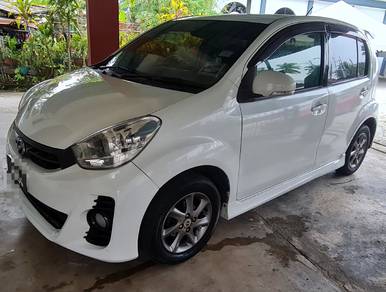 Perodua MyVi SE ZHS in Pengkalan Chepa, KTN