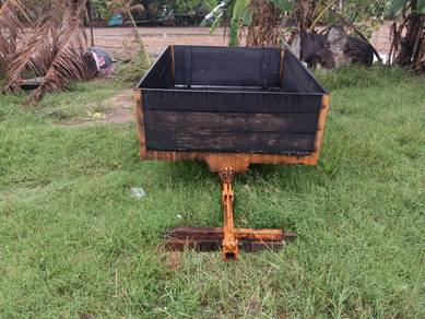 Mini box trailer