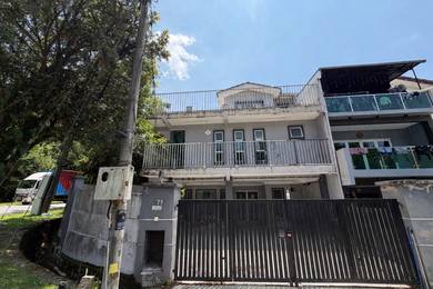 3-storey Terraced House For Sale in Selayang,SGR